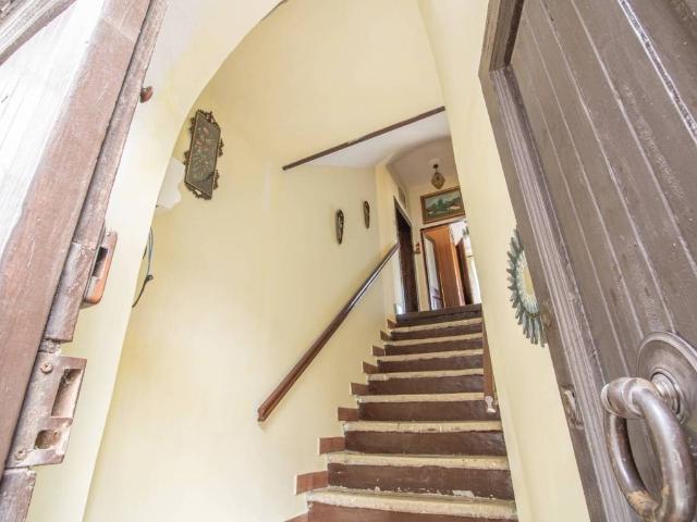 Villa Indipendente in vendita a Cottanello, Lazio