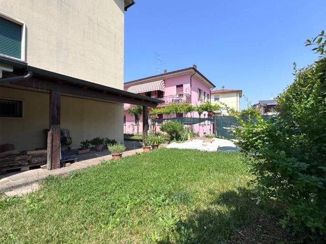 Villa Indipendente in vendita a Olmo, Creazzo