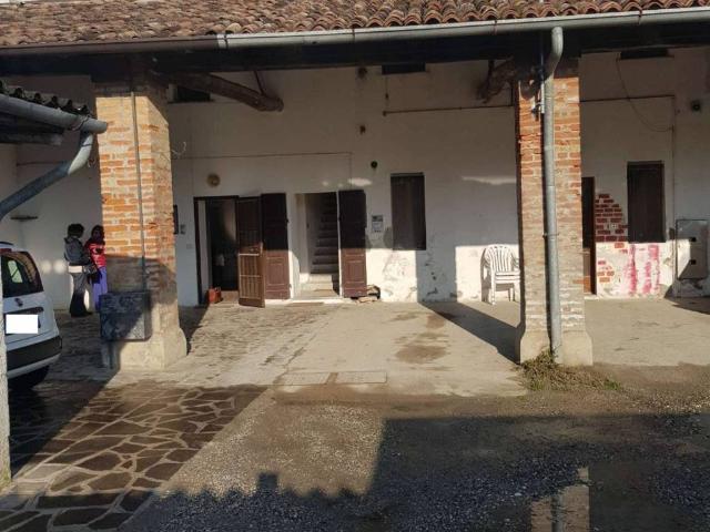 Villa Indipendente in vendita a Crema, Lombardia
