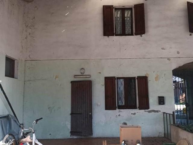 Villa Indipendente in vendita a Crema, Lombardia