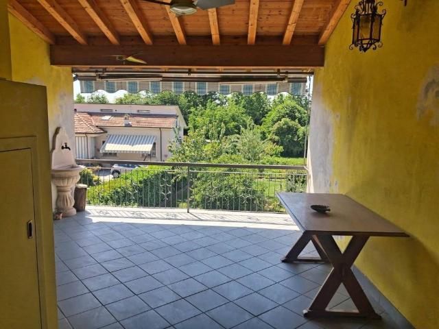 Villa Indipendente in vendita a Le Villette, Crema