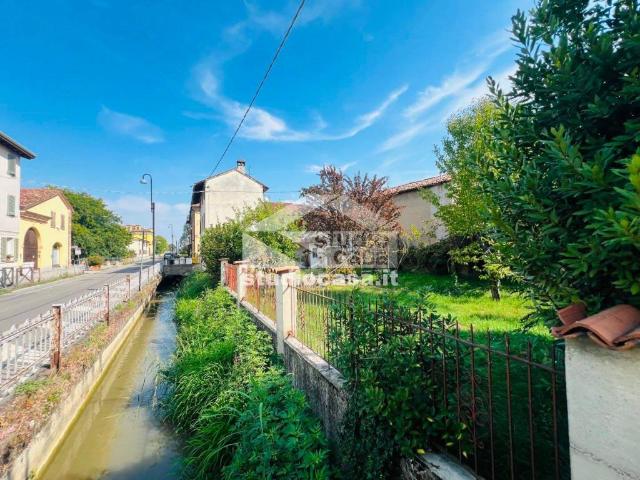 Villa Indipendente in vendita a Le Villette, Crema