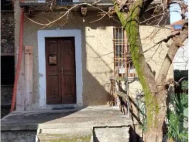 Villa Indipendente in vendita a Cremia, Lombardia