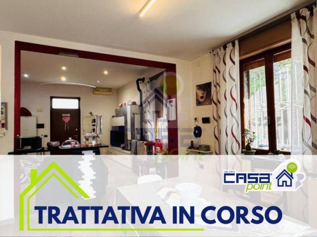 Villa Indipendente in vendita a Cremona, Lombardia
