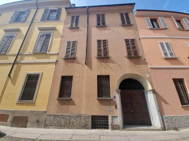 Villa Indipendente in vendita a Centro Storico, Cremona