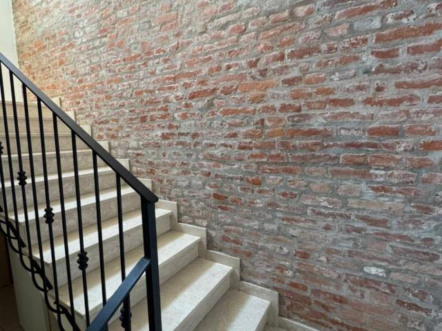 Villa Indipendente in vendita a Cremona, Lombardia