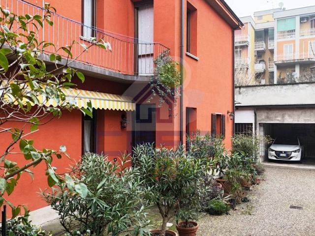 Villa Indipendente in vendita a Borgo Loreto, Cremona