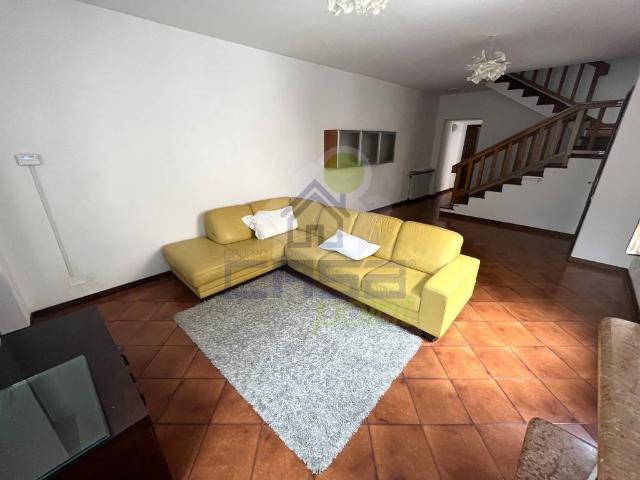 Villa Indipendente in vendita a Centro Storico, Cremona