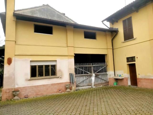 Villa Indipendente in vendita a Zona Castello, Cremona
