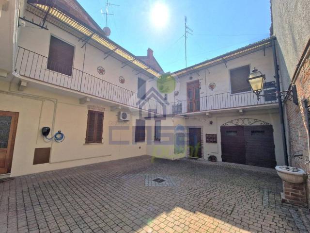 Villa Indipendente in vendita a Zona Castello, Cremona