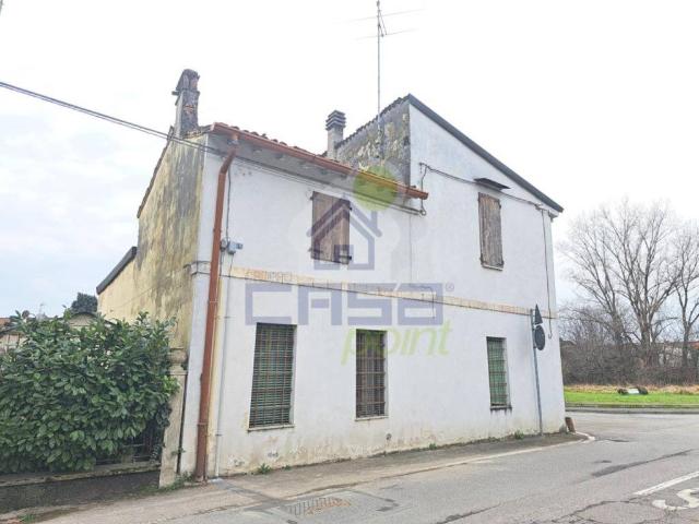 Villa Indipendente in vendita a Battaglione, Cremona