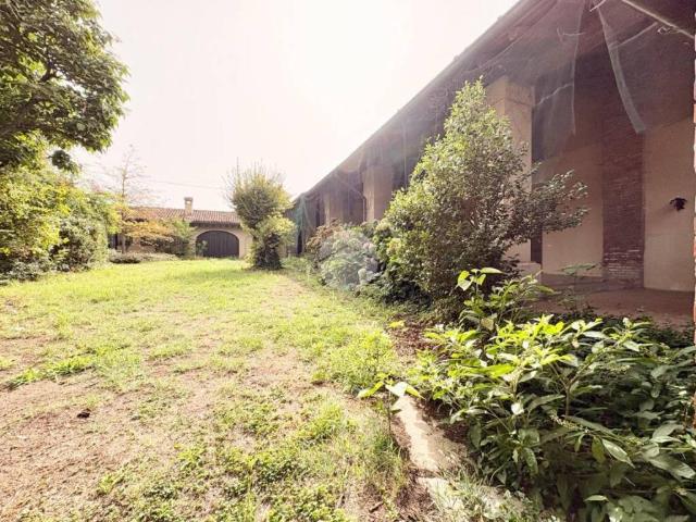 Villa Indipendente in vendita a Cremona, Lombardia