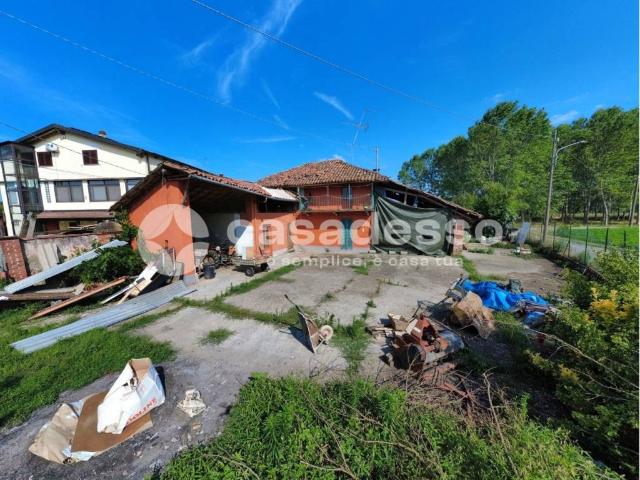Villa Indipendente in vendita a Piemonte, Vercelli