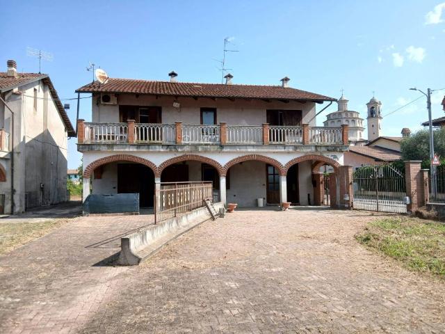 Villa Indipendente in vendita a San Silvestro, Crescentino
