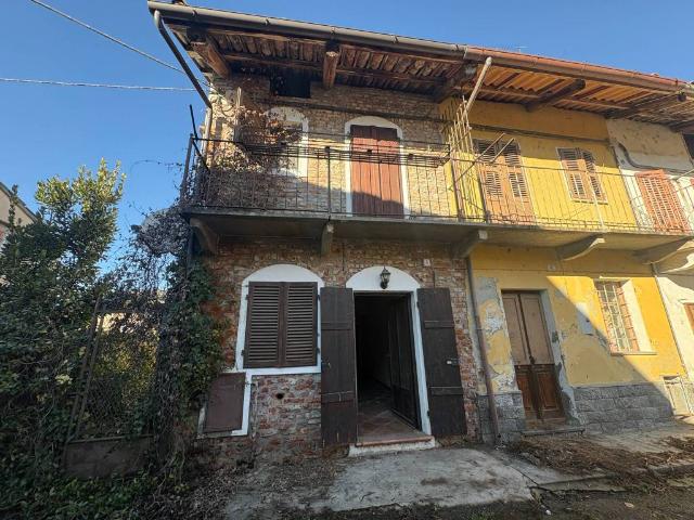 Villa Indipendente in vendita a Piemonte, Vercelli