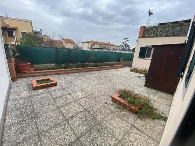 Villa Indipendente in vendita a Crespina Lorenzana, Cenaia