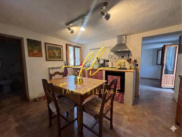 Villa Indipendente in vendita a Crespina Lorenzana, Crespina