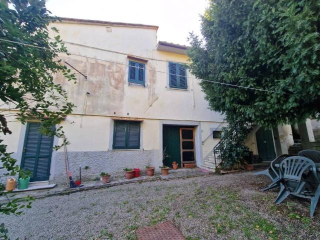 Villa Indipendente in vendita a Crespina Lorenzana, Crespina