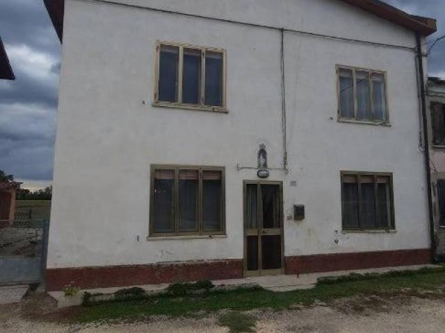 Villa Indipendente in vendita a Crespino, Veneto