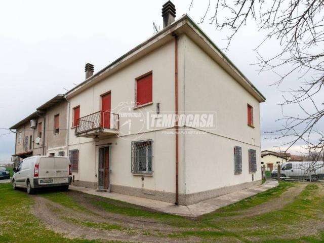 Villa Indipendente in vendita a Unione Terre d'Acqua, Crevalcore