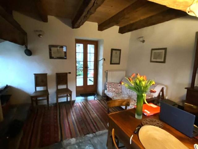 Villa Indipendente in vendita a Piemonte, Verbano-cusio-ossola