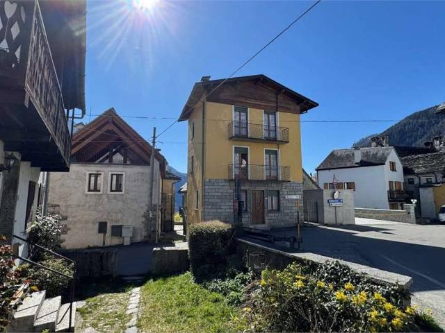 Villa Indipendente in vendita a Piemonte, Verbano-cusio-ossola