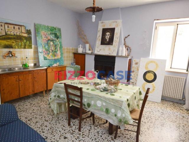 Villa Indipendente in vendita a Mirto, Calabria