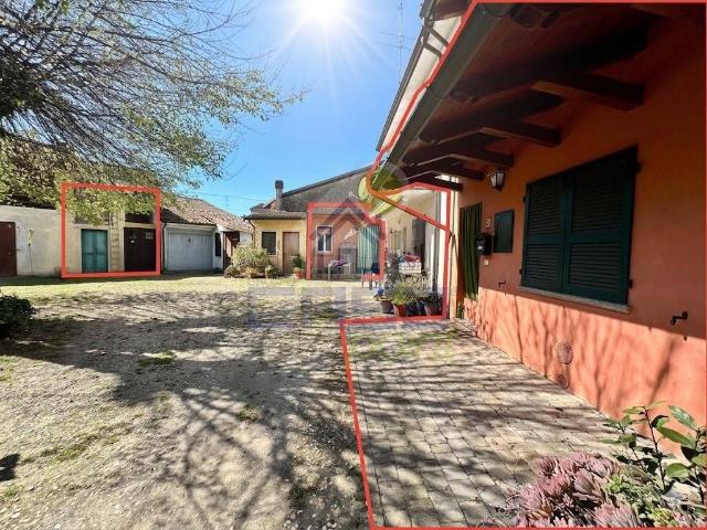 Villa Indipendente in vendita a Crotta D'adda, Lombardia