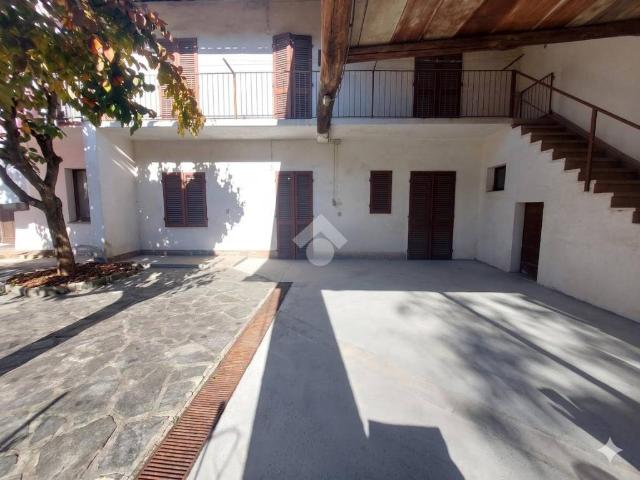 Villa Indipendente in vendita a Costa, Piemonte