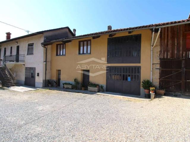 Villa Indipendente in vendita a Costa, Piemonte