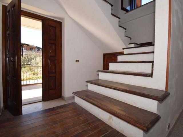 Villa Indipendente in vendita a Piane, Piemonte