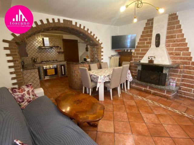 Villa Indipendente in vendita a Comunità Montana del Piambello, Cunardo