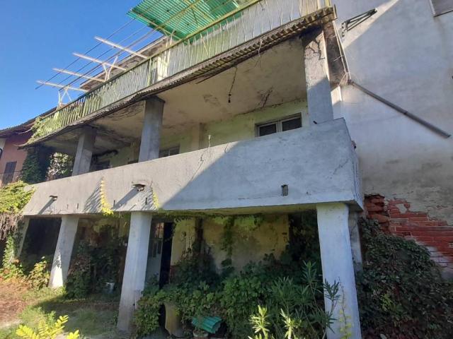 Villa Indipendente in vendita a Piemonte, Asti