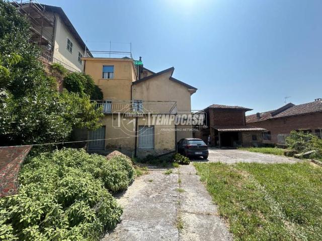 Villa Indipendente in vendita a Piemonte, Asti