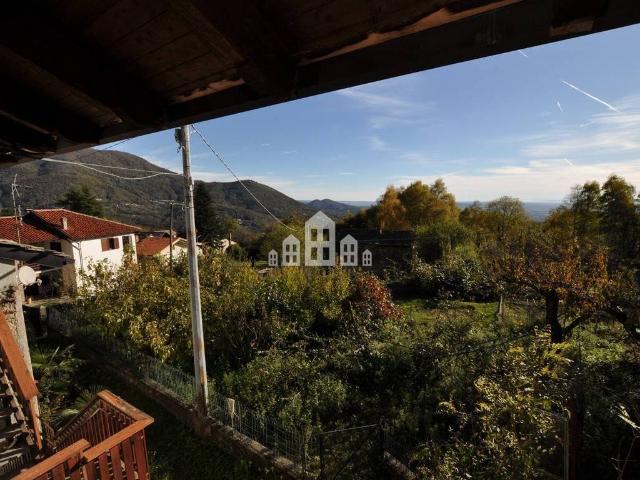 Villa Indipendente in vendita a Vena, Piemonte