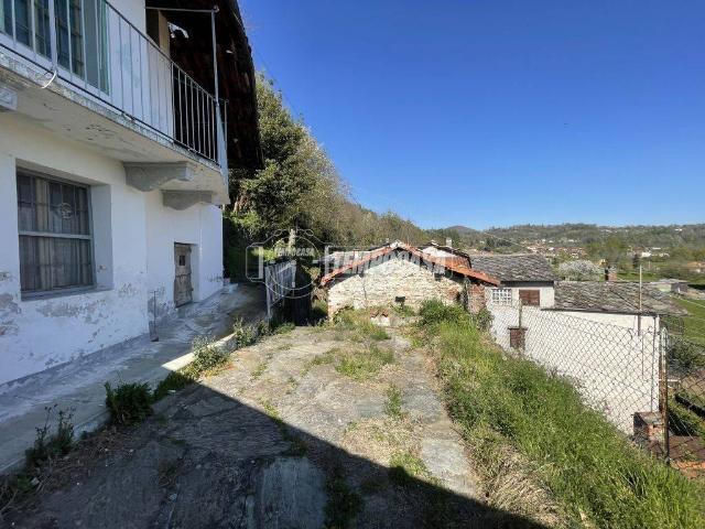 Villa Indipendente in vendita a Deiro Inferiore, Piemonte