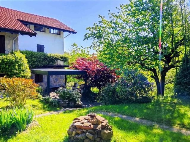 Villa Indipendente in vendita a Piemonte, Biella