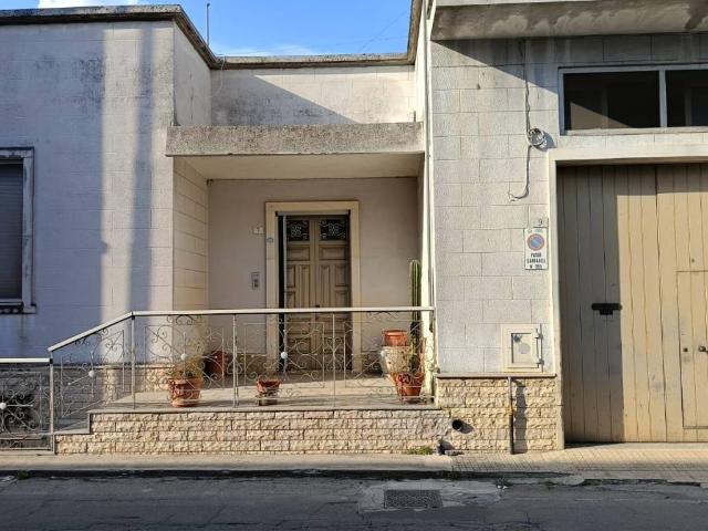 Villa Indipendente in vendita a Puglia, Lecce