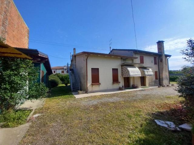 Villa Indipendente in vendita a Santa Maria di Non, Curtarolo