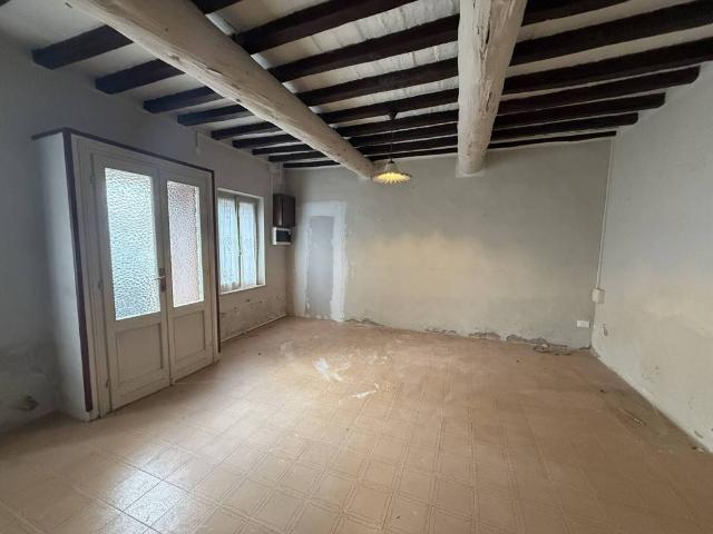 Villa Indipendente in vendita a Grazie, Curtatone