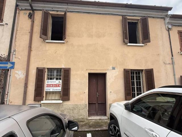 Villa Indipendente in vendita a Grazie, Curtatone