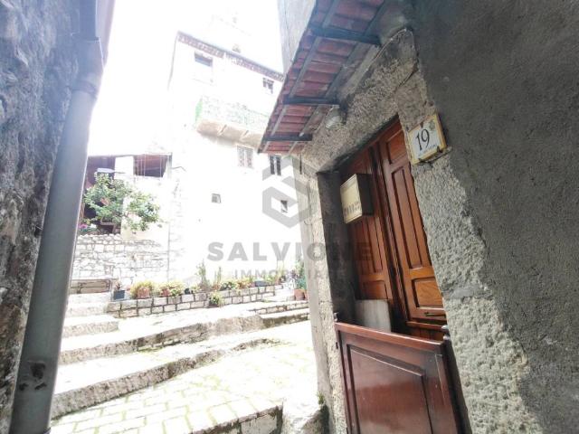 Villa Indipendente in vendita a Cusano Mutri, Campania