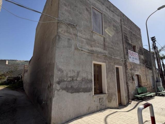 Villa Indipendente in vendita a Custonaci, Sicilia