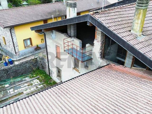 Villa Indipendente in vendita a Comunità montana della valle Camonica, Darfo
