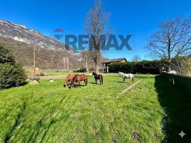 Villa Indipendente in vendita a Comunità montana della valle Camonica, Darfo