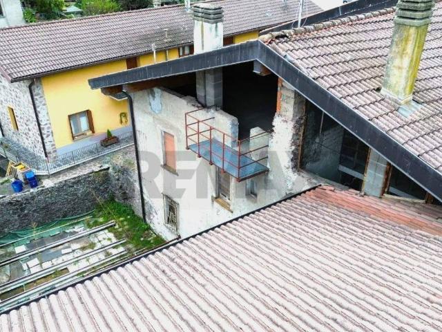 Villa Indipendente in vendita a Comunità montana della valle Camonica, Darfo
