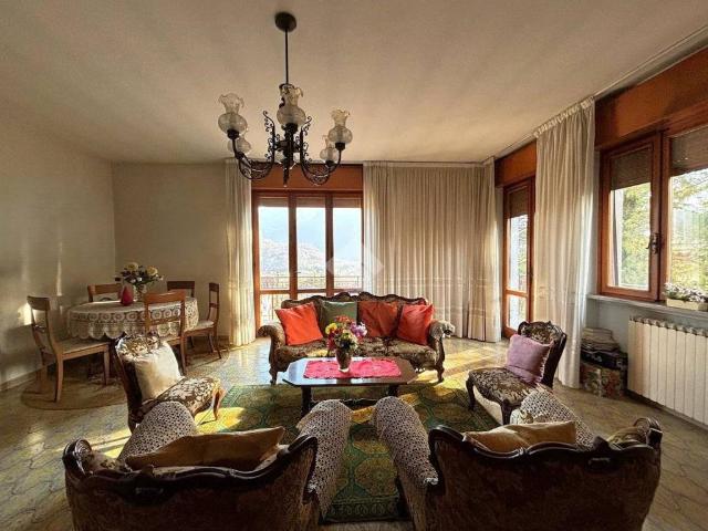 Villa Indipendente in vendita a Comunità montana della valle Camonica, Darfo