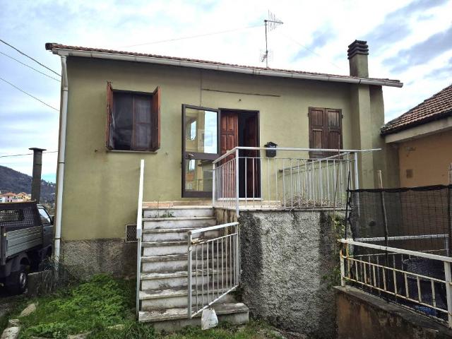 Villa Indipendente in vendita a Davagna, Liguria