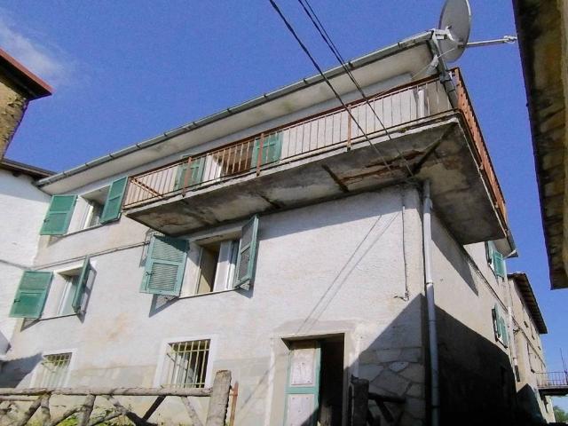 Villa Indipendente in vendita a Davagna, Liguria