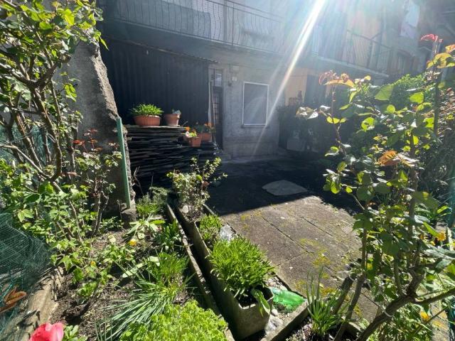 Villa Indipendente in vendita a Delebio, Lombardia